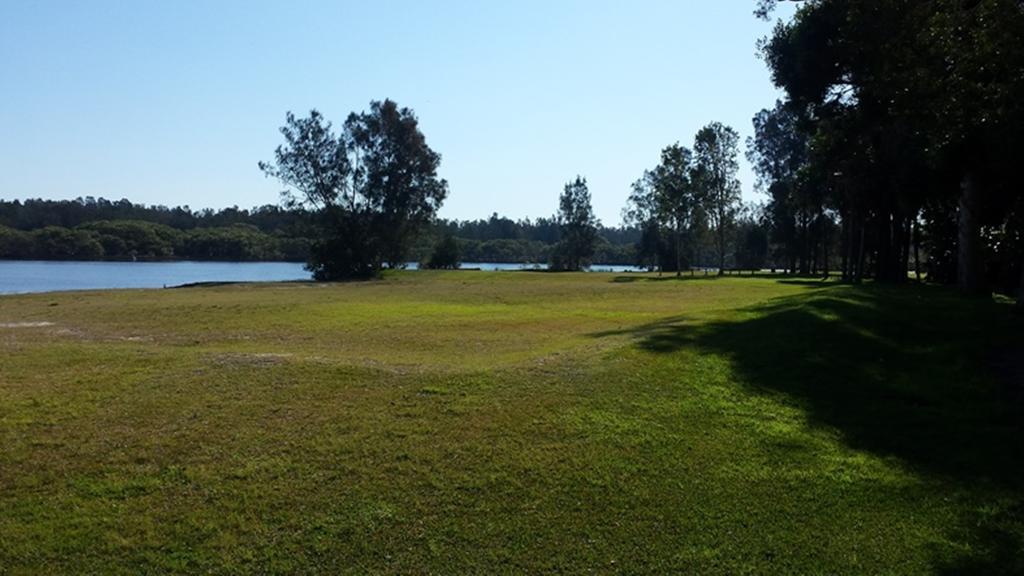 פורסטר Smugglers Cove Holiday Village מראה חיצוני תמונה