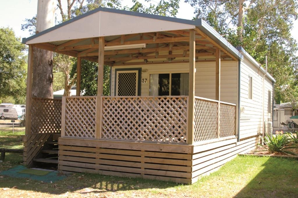 פורסטר Smugglers Cove Holiday Village חדר תמונה